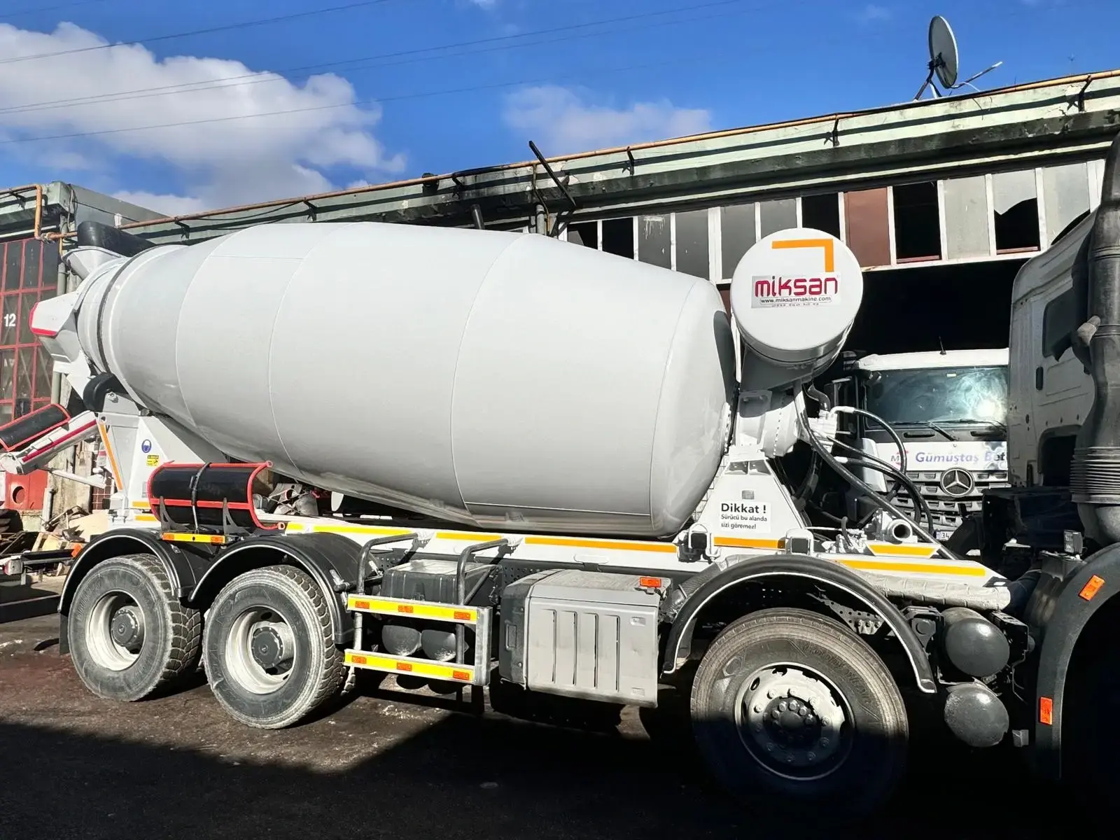 Beton mikseri ekipman uyumluluk kontrolü